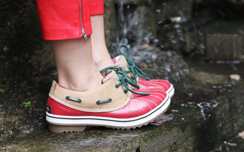 Must Have Shoes For Monsoon - Maggcom